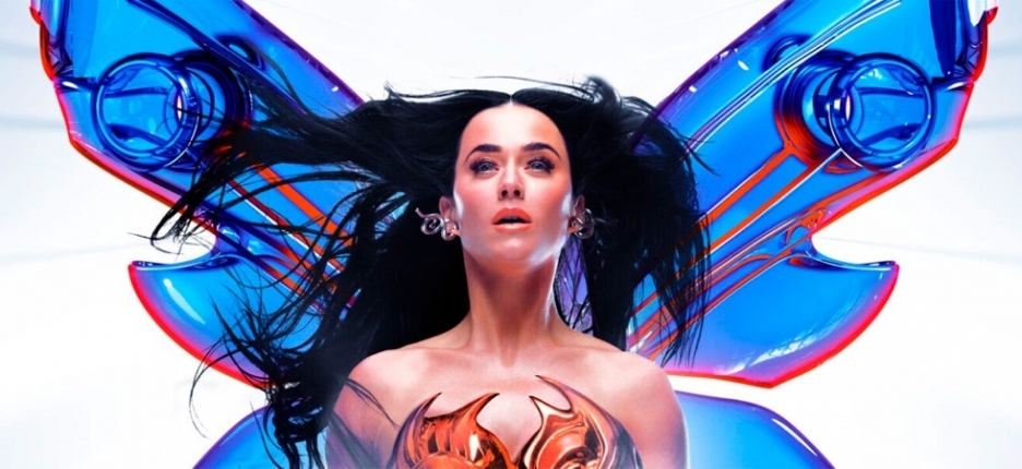 Corda que segurava Katy Perry no ar se solta e apresentao  interrompida por alguns minutos