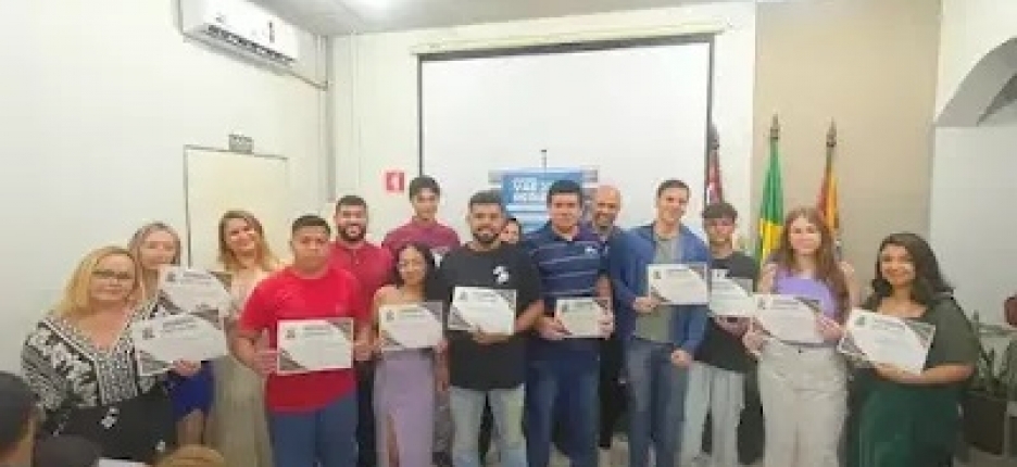Formatura do VAE Registro-SP destaca recorde de cursos e certificaes em 2025